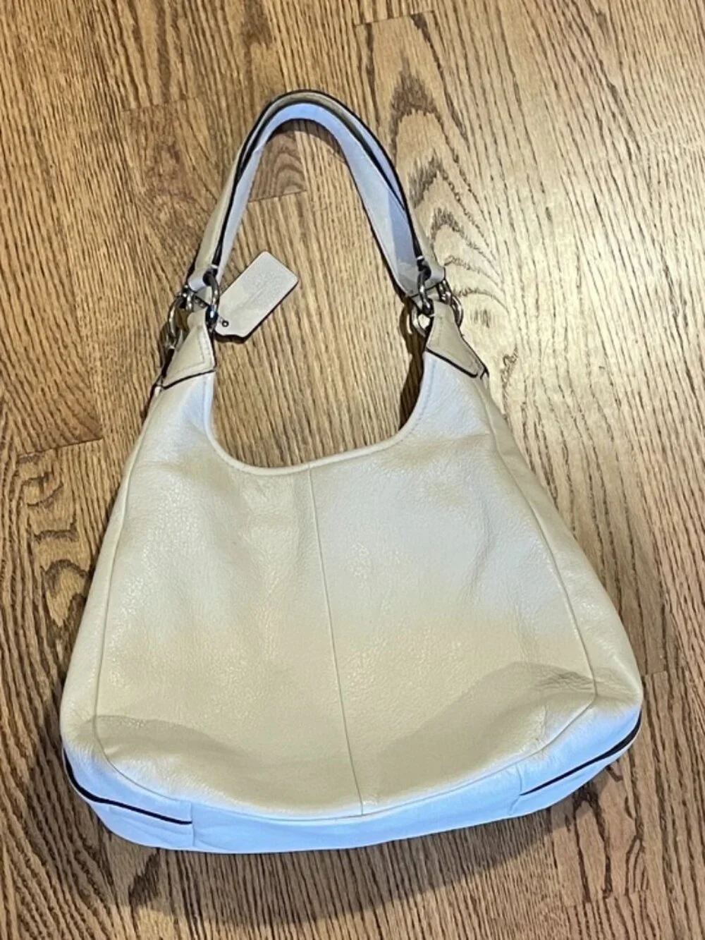 Coach Madison Maggie Hobo Shoulder Bag